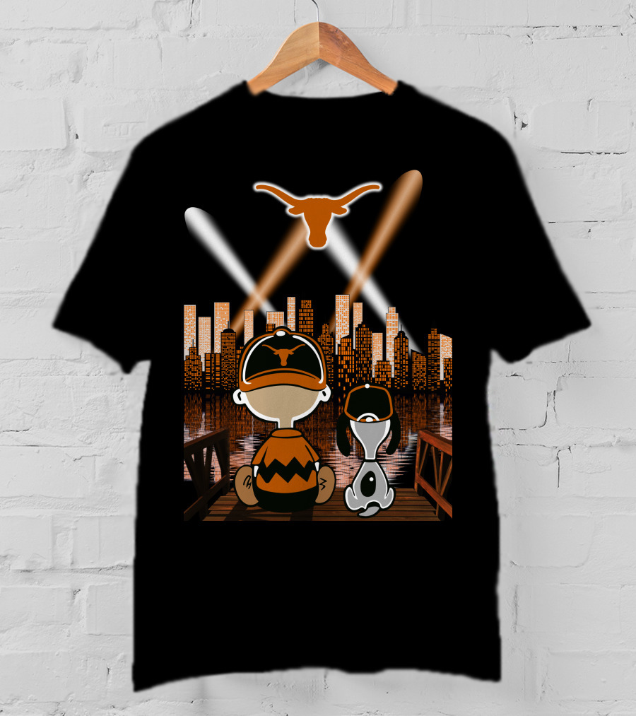 Texas Longhorns Peanuts City Skyline Night Scene T-Shirt