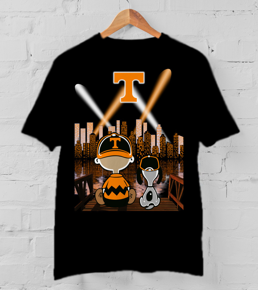 Tennessee Volunteers City Night Skyline With Iconic Cartoon Characters T-Shirt