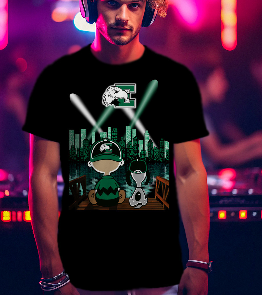 Eastern Michigan Eagles '77 City Skyline At Night With Mascot And Dog T-Shirt