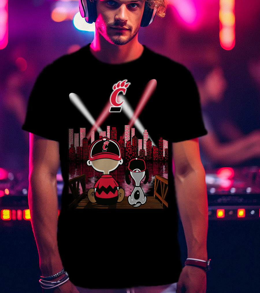 Cincinnati Bearcats City By Night Skyline With Iconic Cartoon Characters And Red Paw T-Shirt