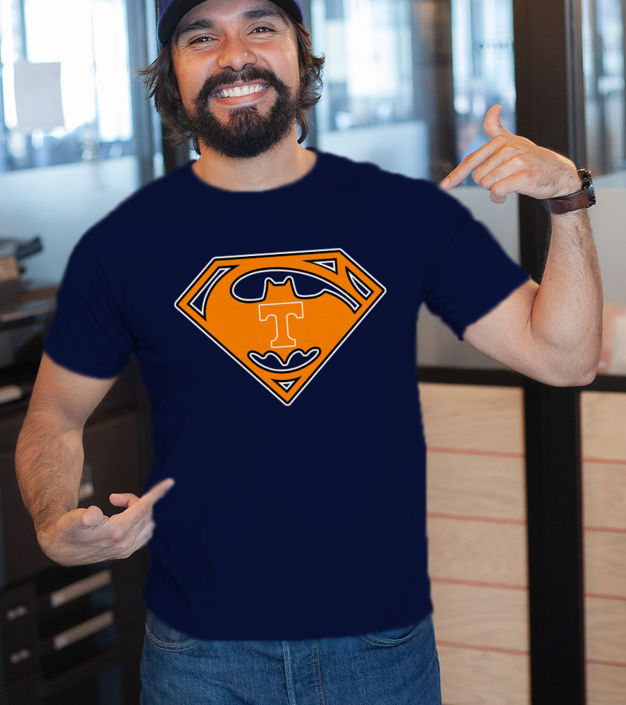 Superman Batman Tennessee Volunteers Logo T-Shirt