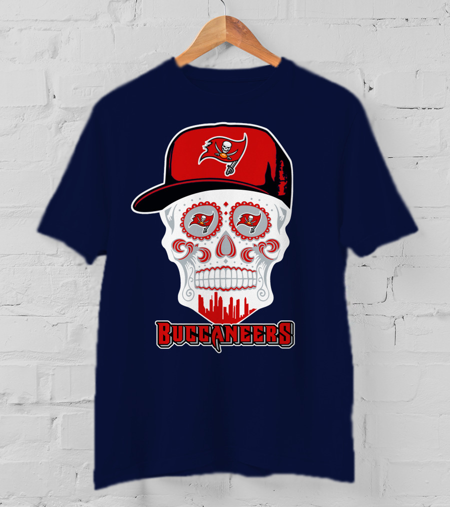 Buccaneers Skull With Hat T-Shirt