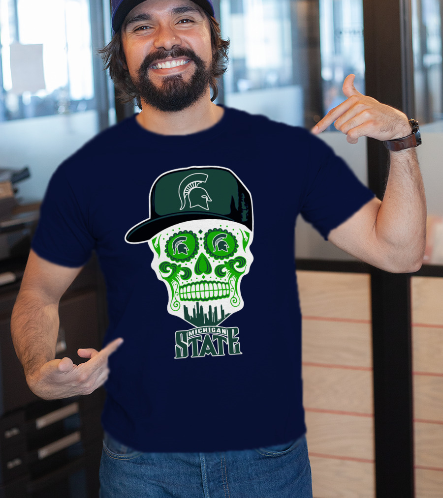 Michigan State Spartans Sugar Skull With Spartan Helmet Icon And City Skyline T-Shirt