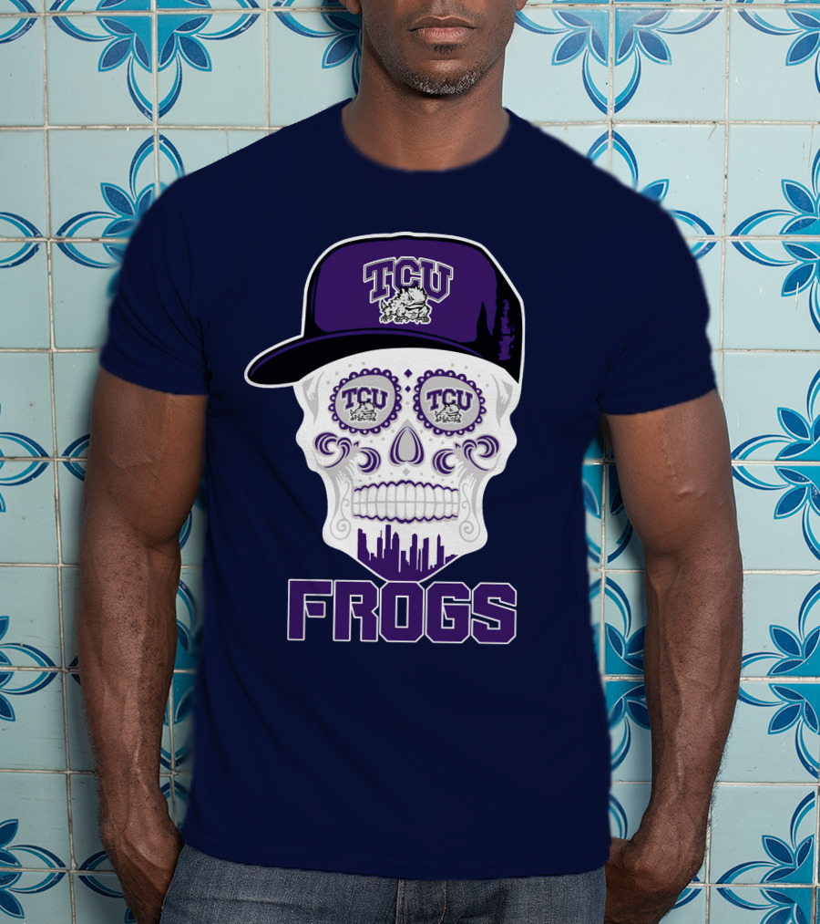 Tcu Horned Frogs Skull Logo With Cap T-Shirt