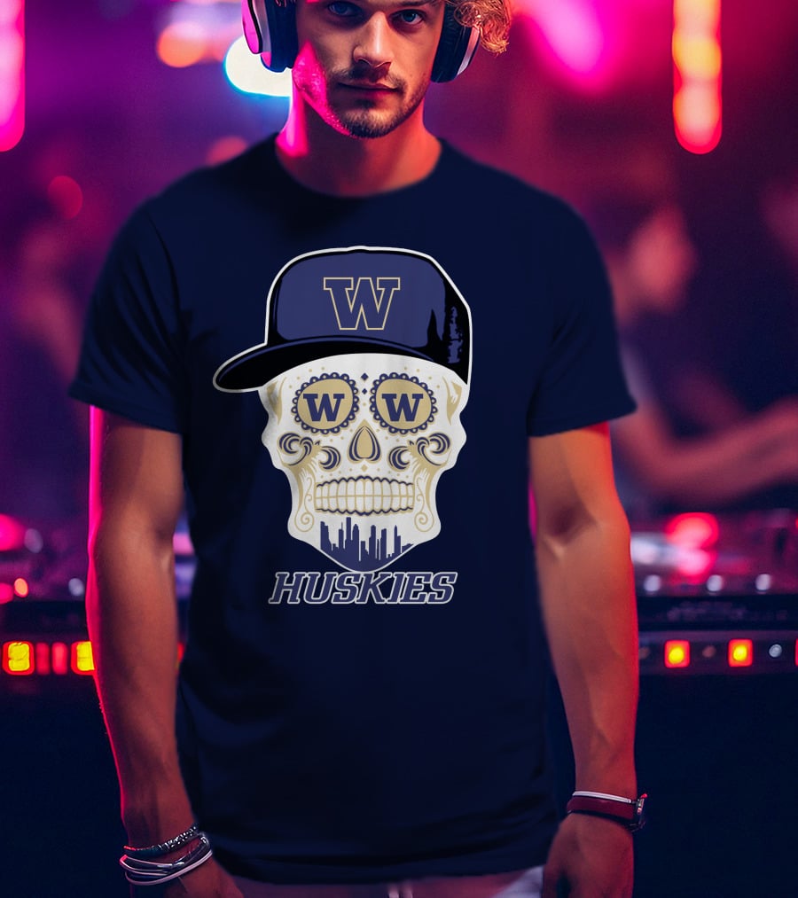 W Huskies Skull W Baseball Cap T-Shirt
