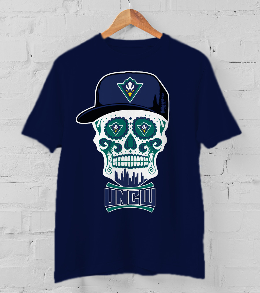 Uncw Seahawks Sugar Skull With Hat T-Shirt