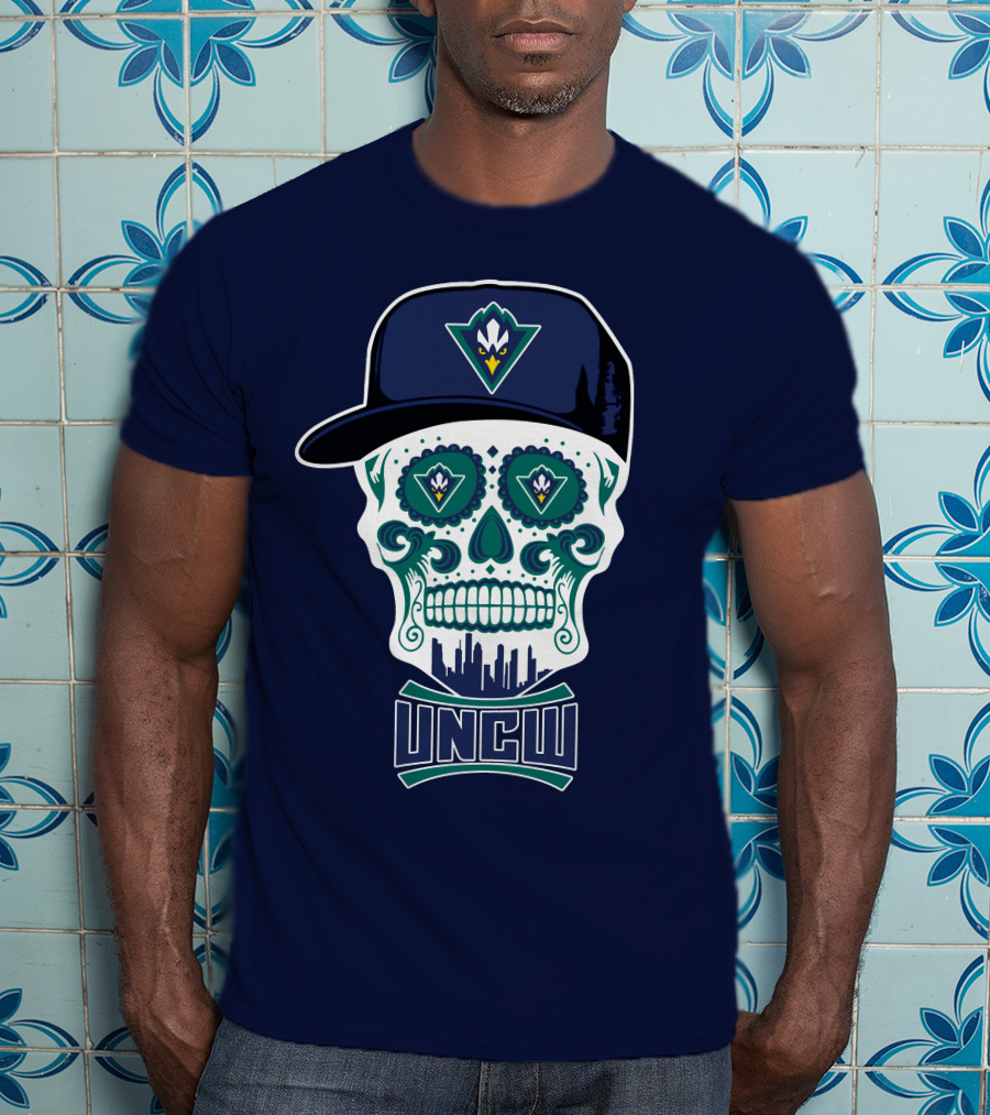 Uncw Seahawks Sugar Skull With Hat T-Shirt
