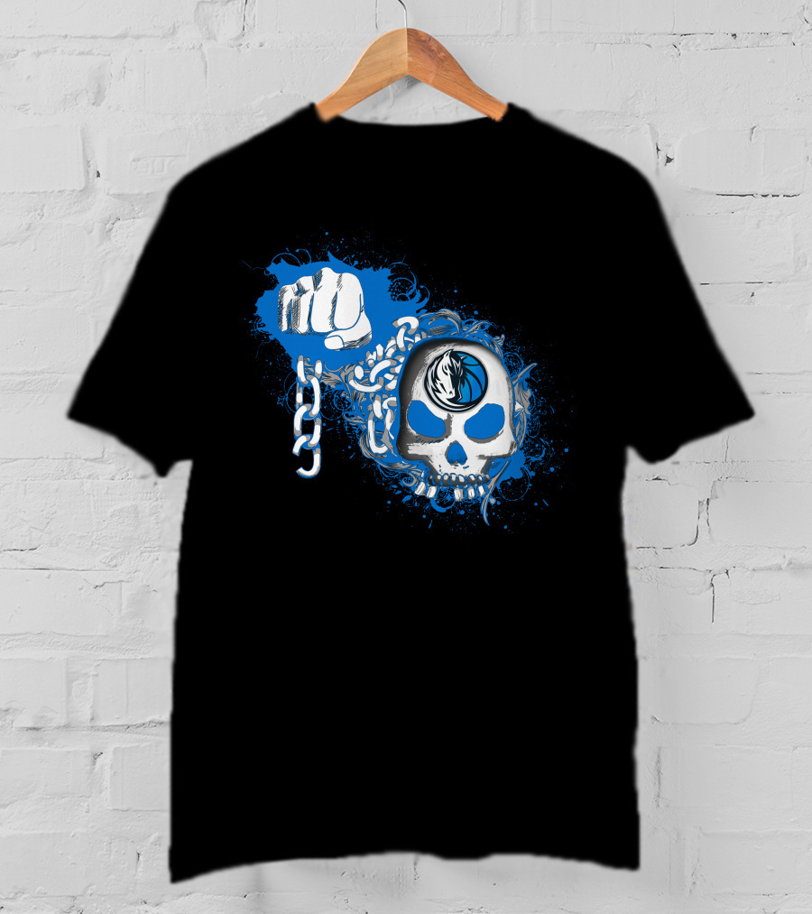 Dallas Mavericks Skull And Fist Chain T-Shirt