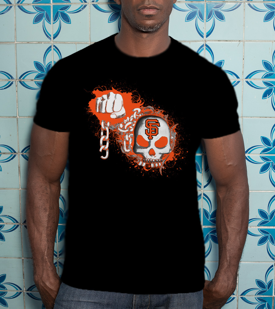 Fist Chain Skull Sf 220 San Francisco Giants T-Shirt
