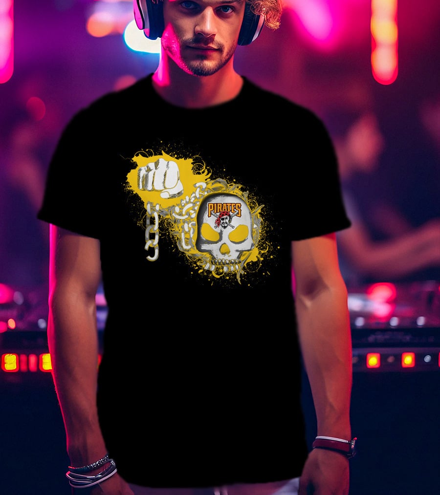 Pittsburgh Pirates Skull And Chains T-Shirt