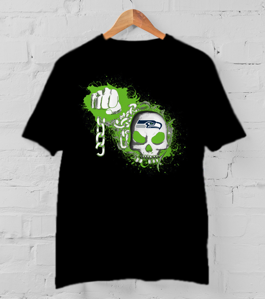 Seattle Seahawks Skull With Green Splatter And Chain Fist T-Shirt