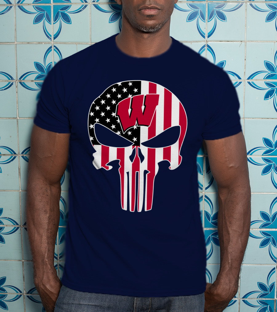 Wisconsin Badgers Punisher Skull American Flag T-Shirt