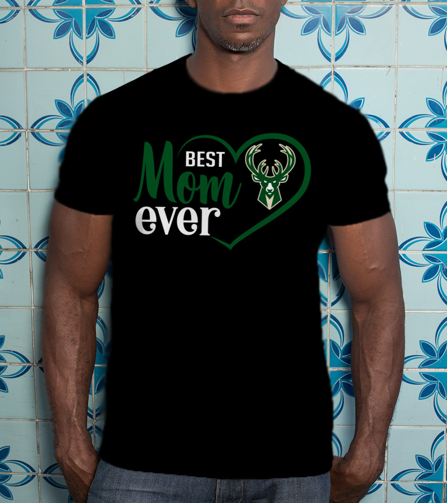 Milwaukee Bucks Best Mom Ever Heart T-Shirt