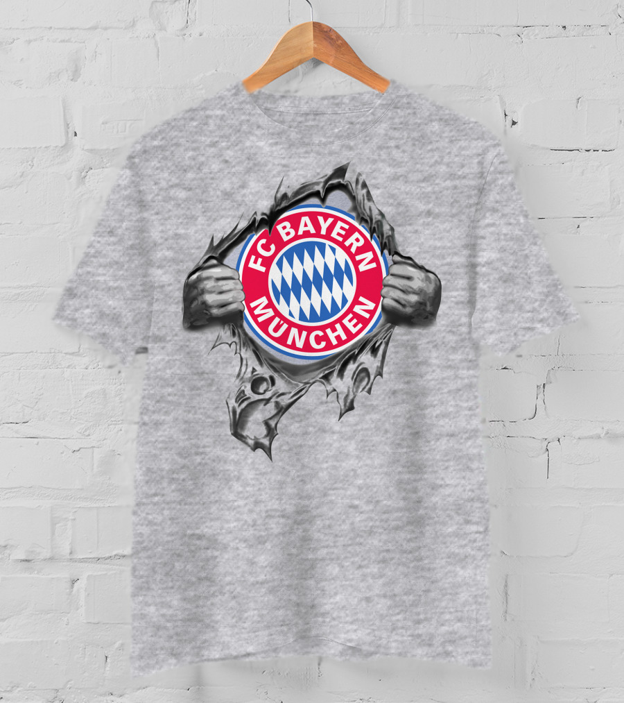 Fc Bayern München Super Fan Crest T-Shirt