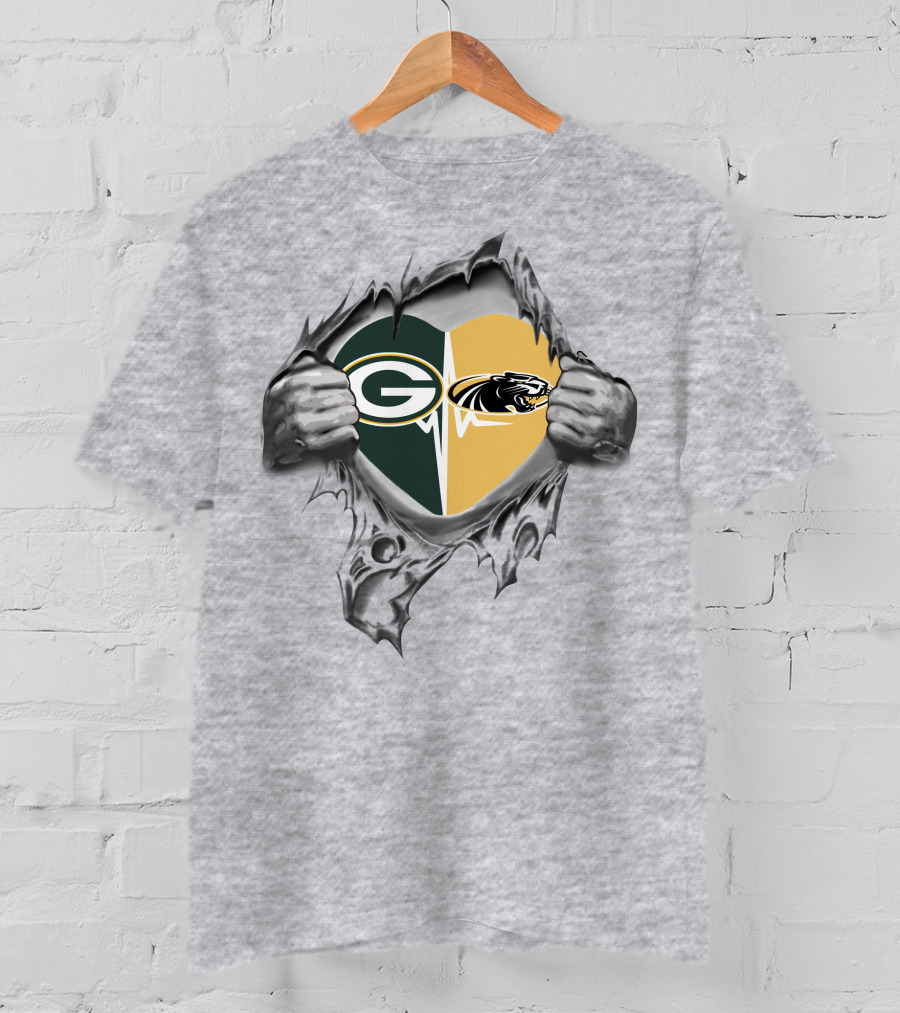 Packers Milwaukee Panthers Heart Emblem 140 T-Shirt