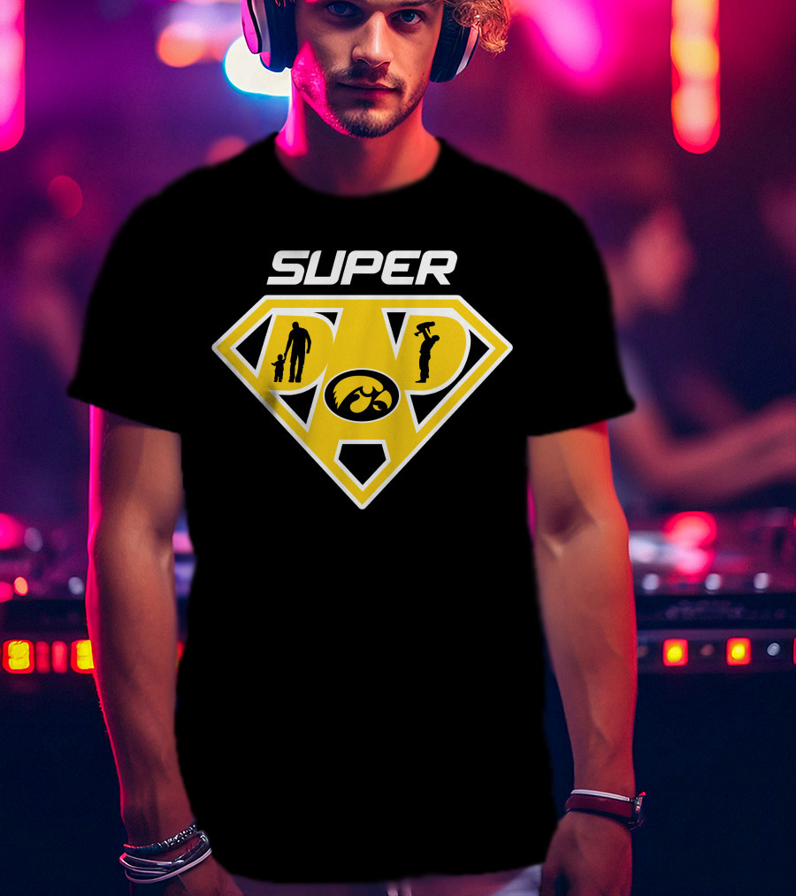 Super Iowa Hawkeyes Dad Icon With Silhouettes T-Shirt