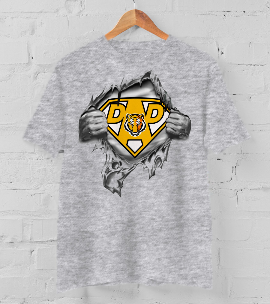 Depauw Tigers Super Dad 33 Dd Tiger Emblem Burst T-Shirt