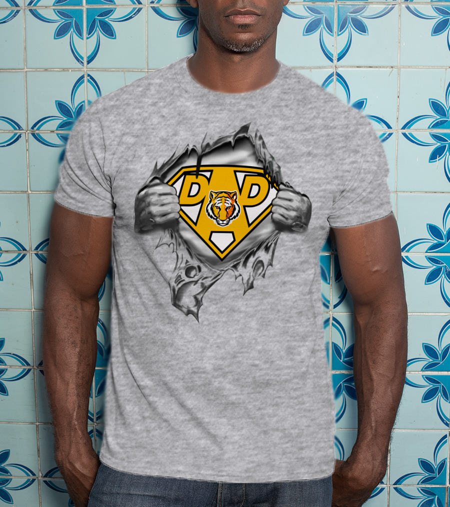 Depauw Tigers Super Dad 33 Dd Tiger Emblem Burst T-Shirt
