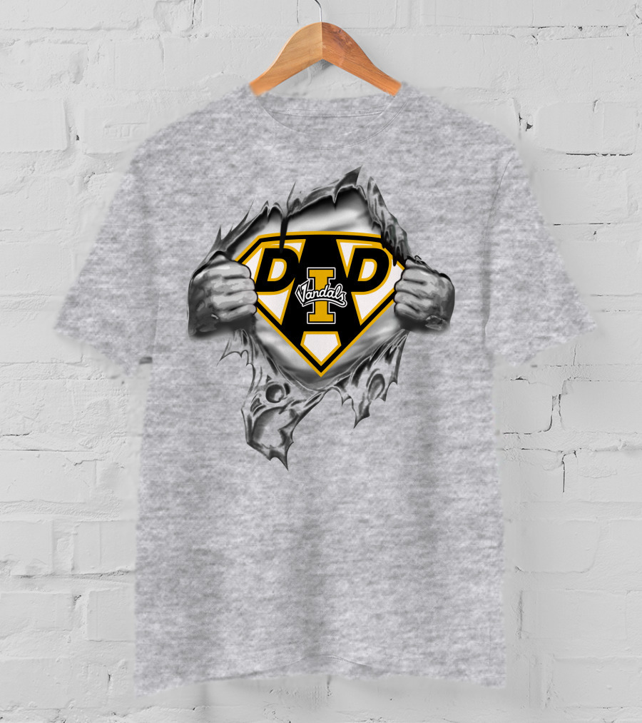 Idaho Vandals Super Dad Tearing Through T-Shirt Silver Ruby 104 T-Shirt