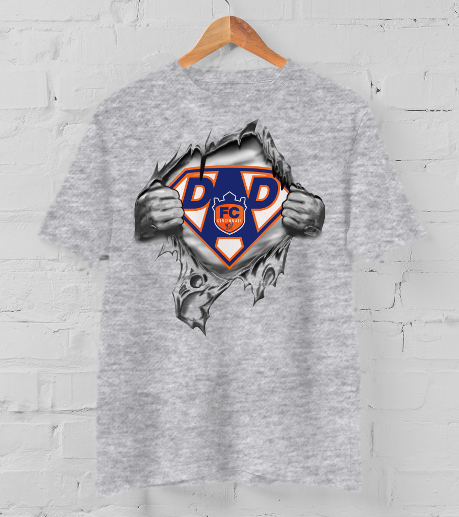 Fc Cincinnati Super Dad Hero Shield T-Shirt