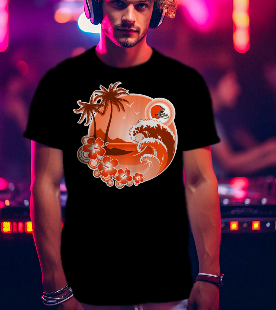 Cleveland Browns Holiday Tropical Beach Scene With Flowers And Helmet T-Shirt