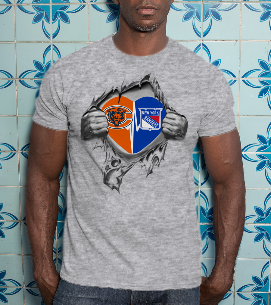 Bears And New York Rangers Heart Logo Split With Hands T-Shirt