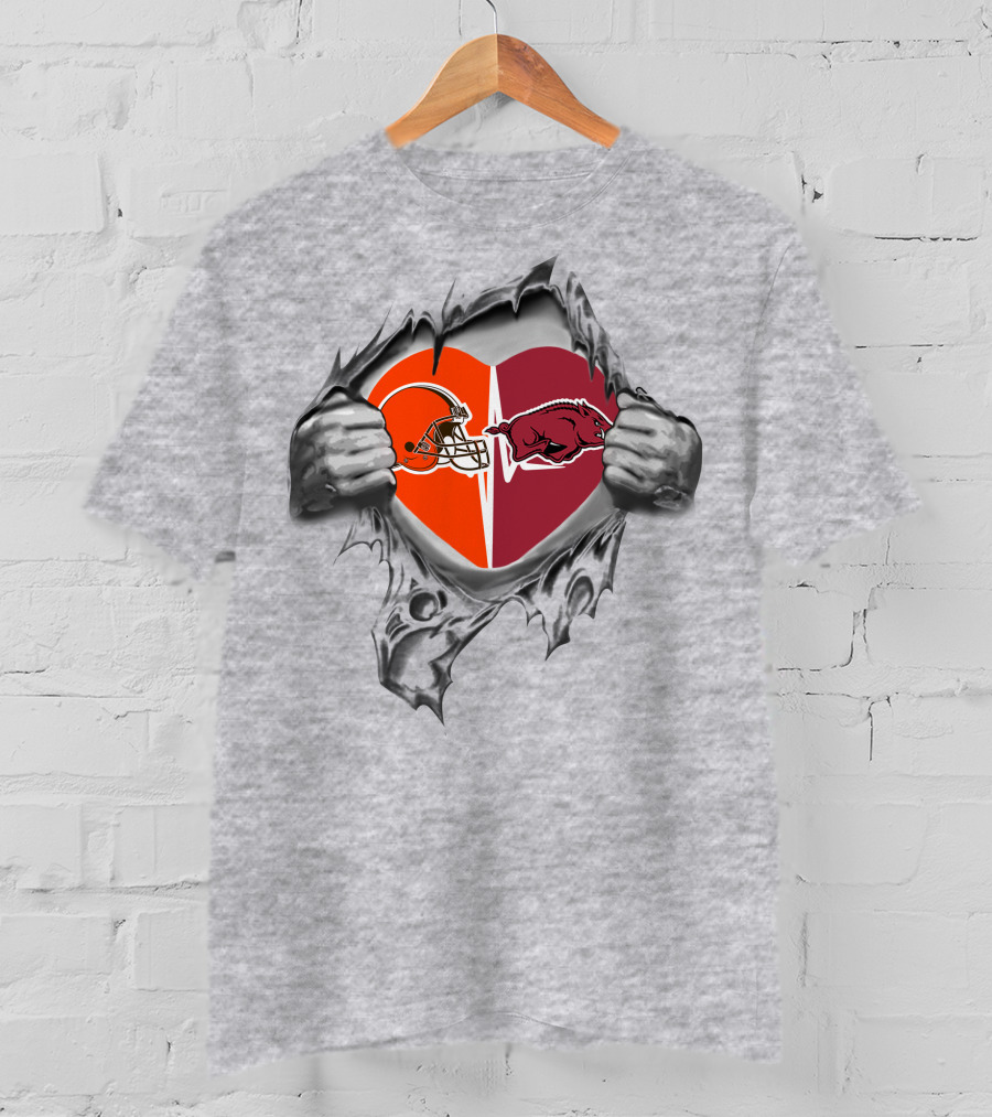 Browns And Arkansas Razorbacks Heart Passion T-Shirt