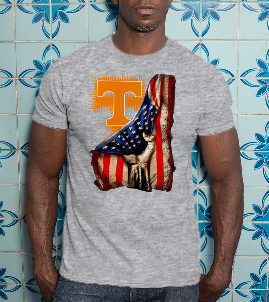 Tennessee Volunteers T Logo American Flag Fist T-Shirt