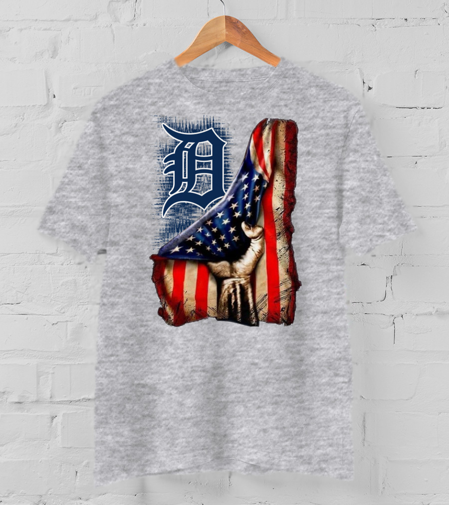 Detroit Tigers American Flag Patriotic Design 230 T-Shirt