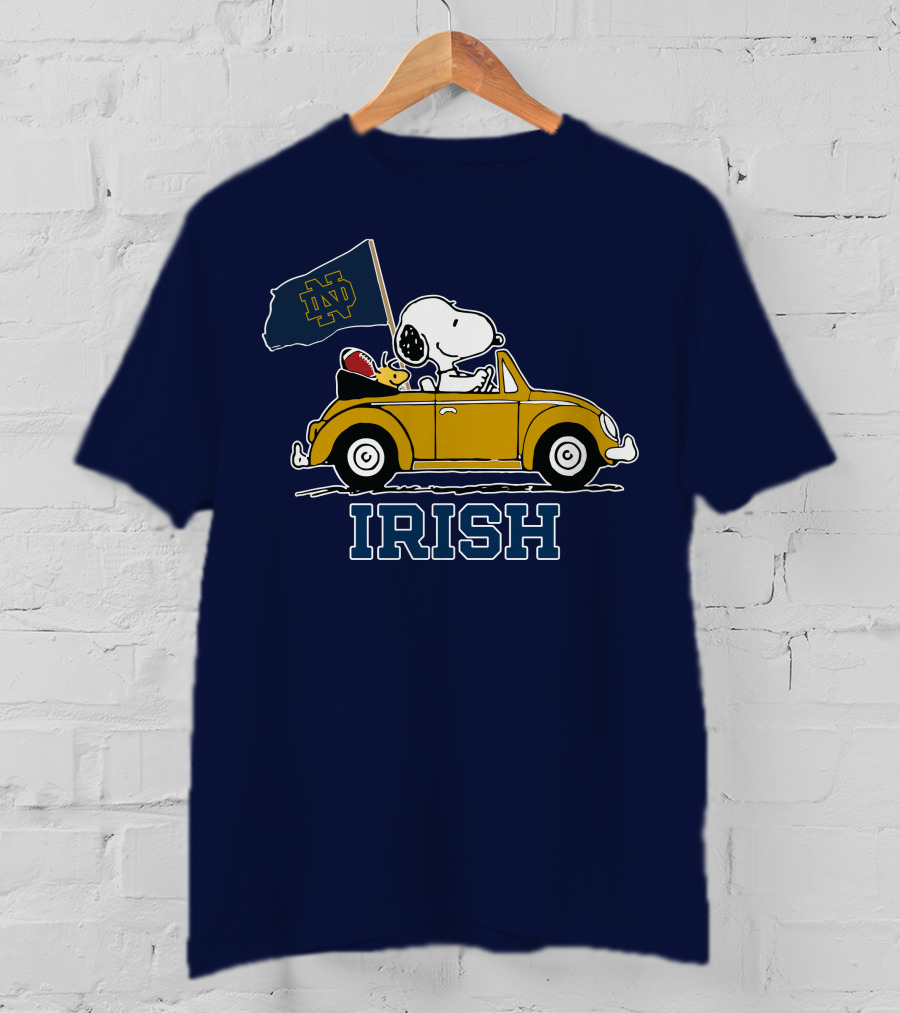 Notre Dame Fighting Irish Snoopy Driving Car With Flag T-Shirt