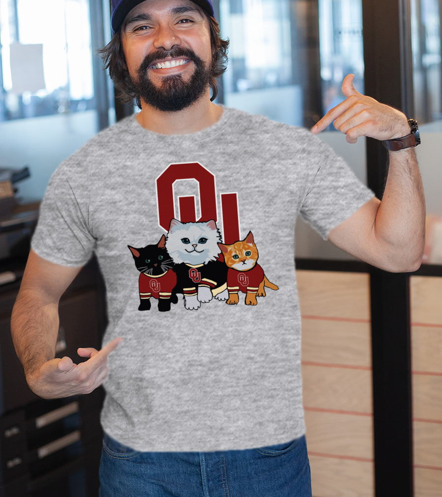 Oklahoma Sooners Cats In Team Jerseys With OU T-Shirt