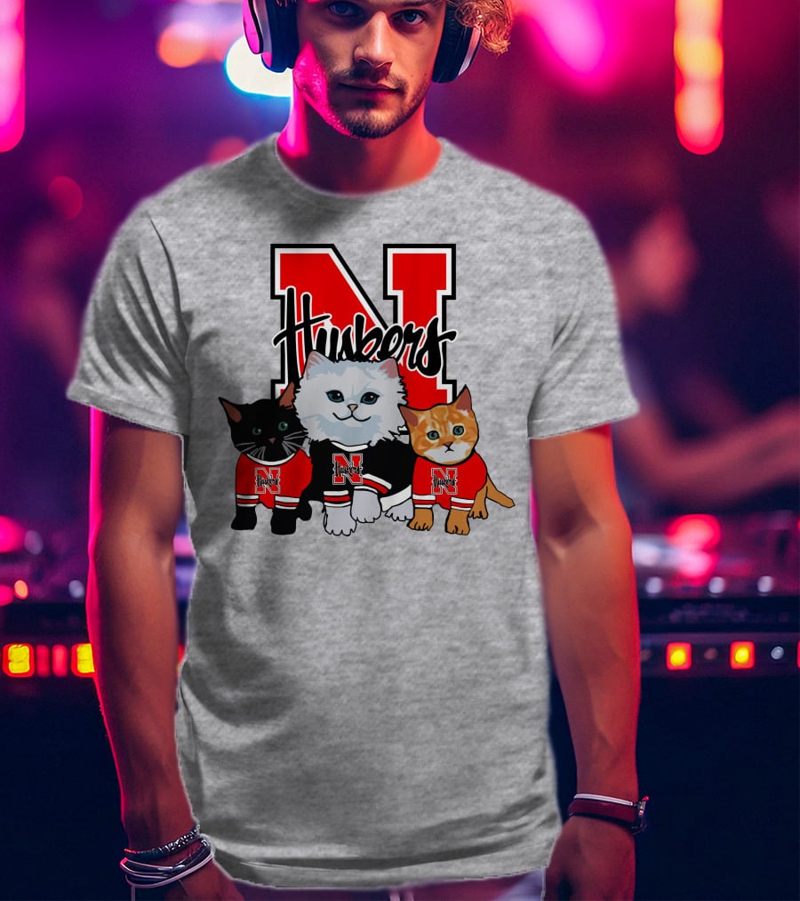 Nebraska Cornhuskers Huskers Cats In Red Jerseys T-Shirt