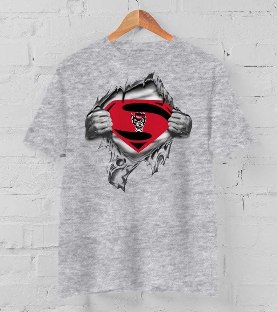 283 NC State Wolfpack Superman Logo Rip T-Shirt