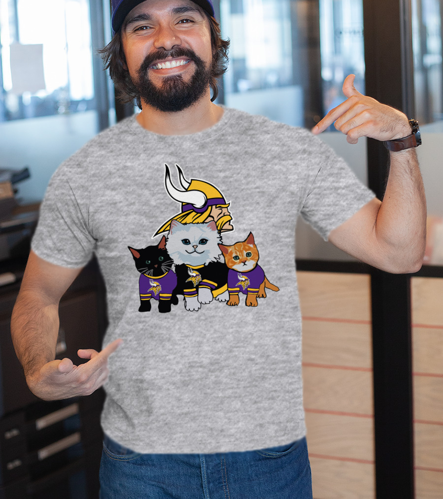 Minnesota Vikings Cats In Purple Jerseys With Viking Helmet T-Shirt