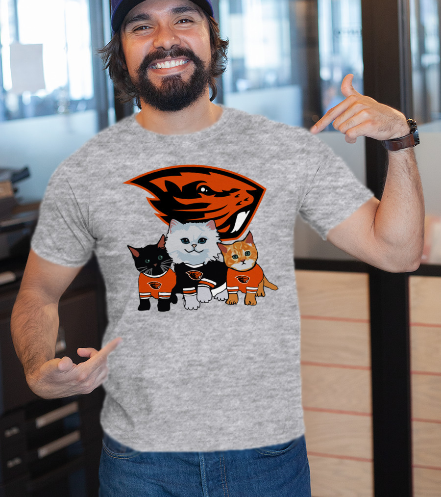 Oregon State Beavers Cats In Team Jerseys T-Shirt