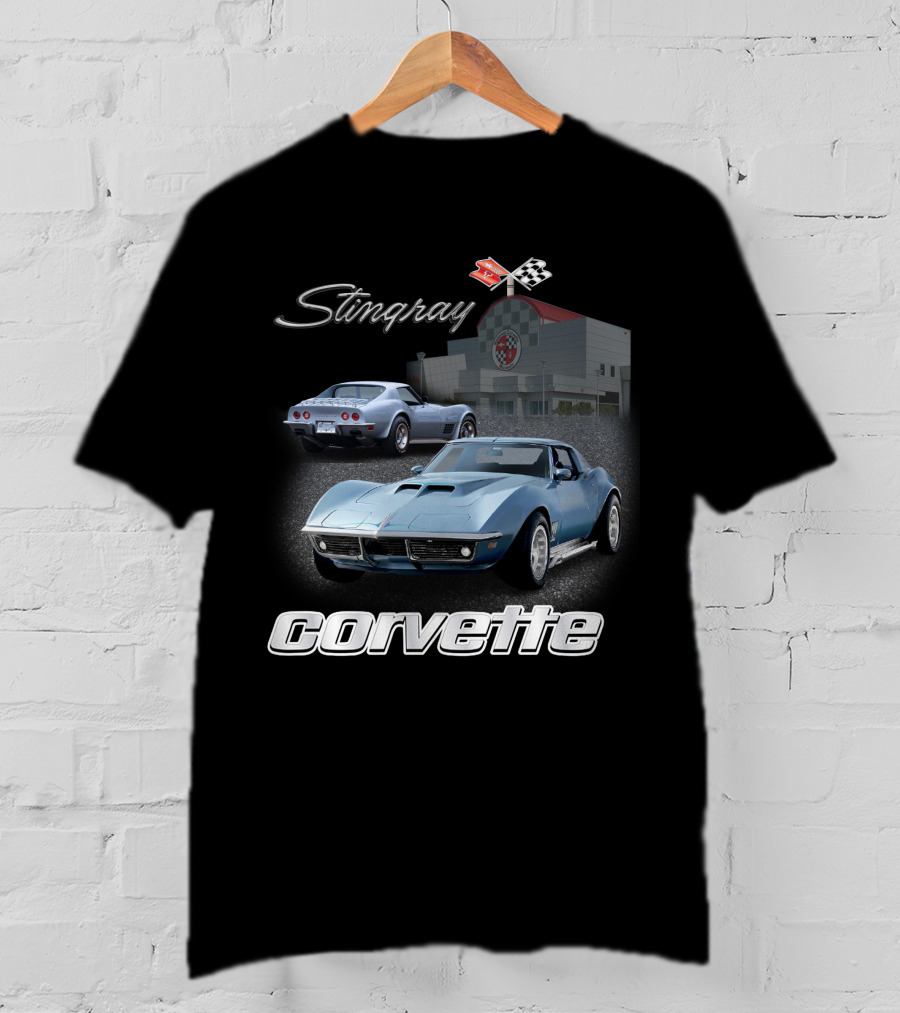 Stingray Corvette Classic C3 At Museum With Racing Flag Emblem T-Shirt