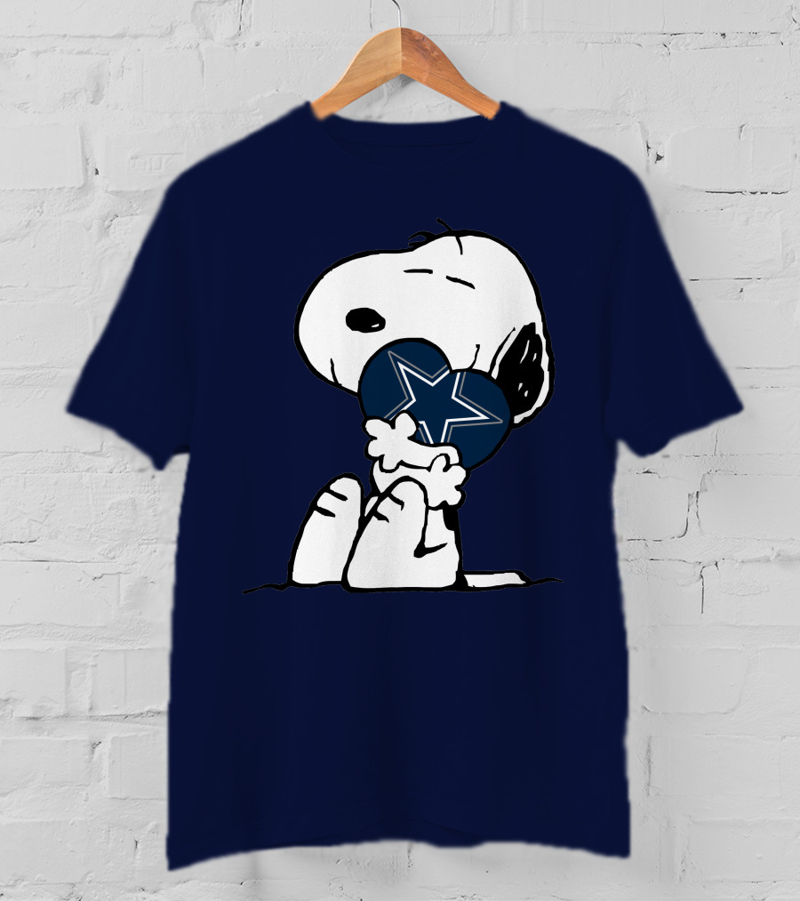 Snoopy Holding Dallas Cowboys Star T-Shirt