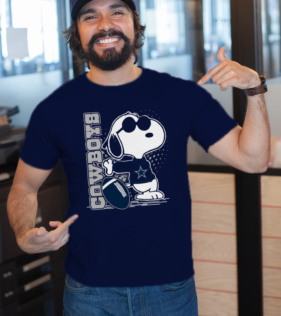 Cowboys Snoopy Football Star T-Shirt