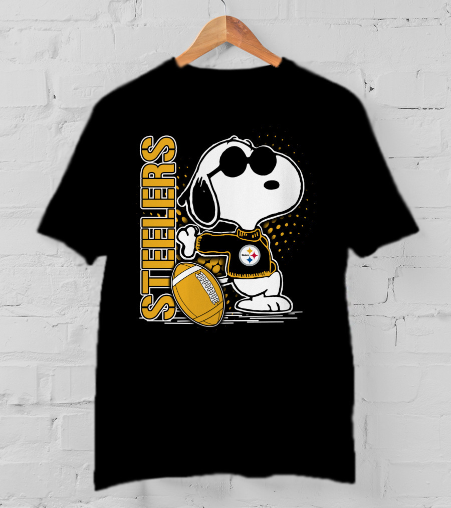 Steelers Snoopy Football Team T-Shirt