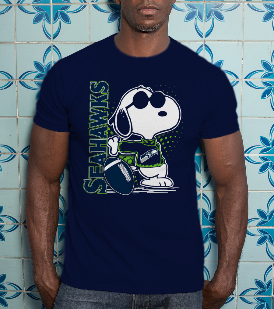 Seattle Seahawks Snoopy Football T-Shirt