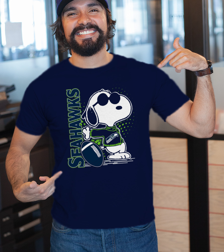 Seattle Seahawks Snoopy Football T-Shirt
