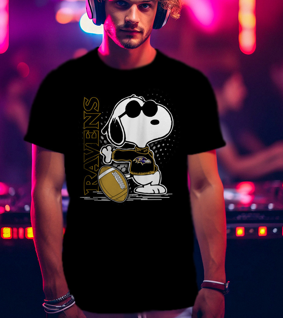 Ravens Snoopy Baltimore Football T-Shirt