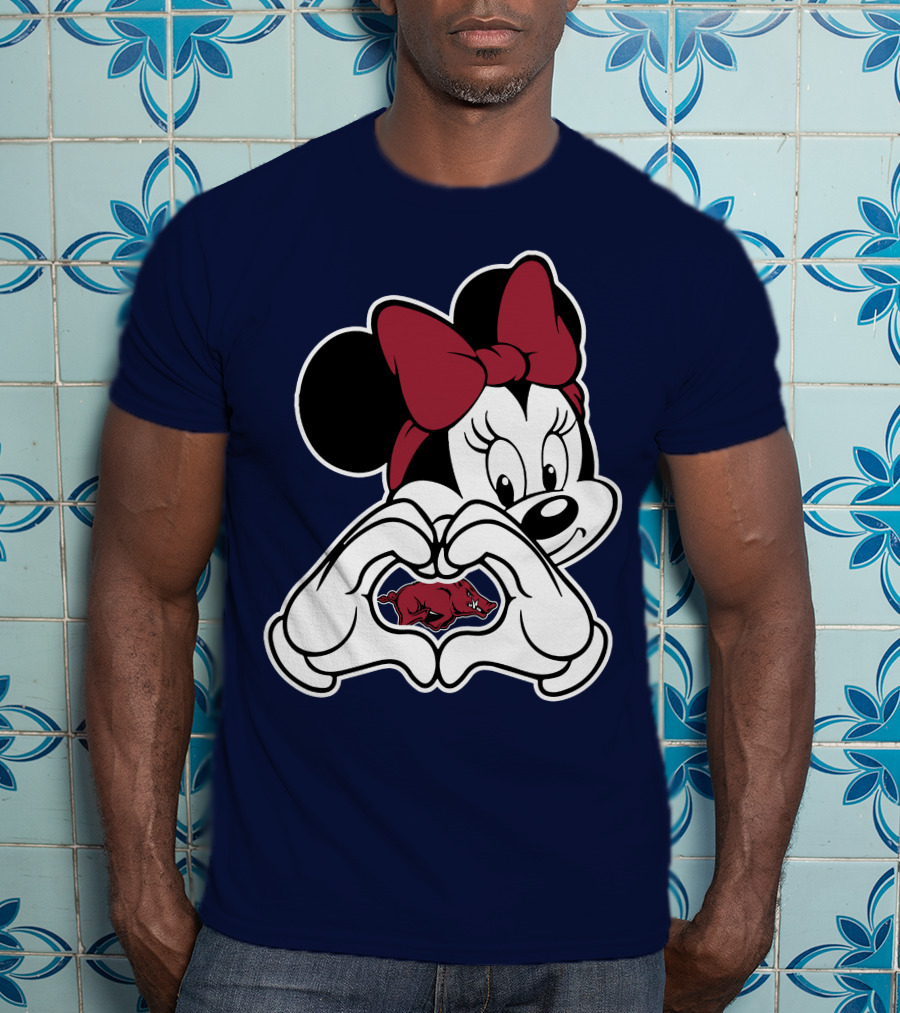 Arkansas Razorbacks Mickey Mouse Heart Hands T-Shirt