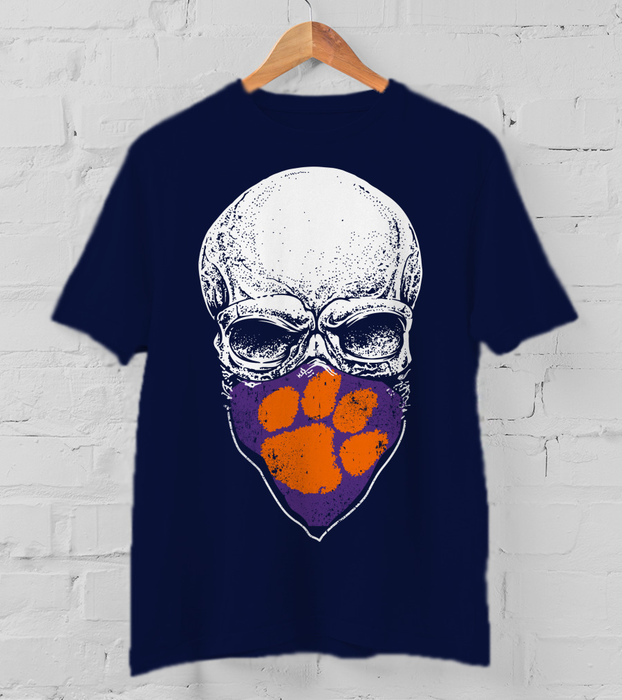 Clemson Tigers Skull With Paw Print Bandana T-Shirt