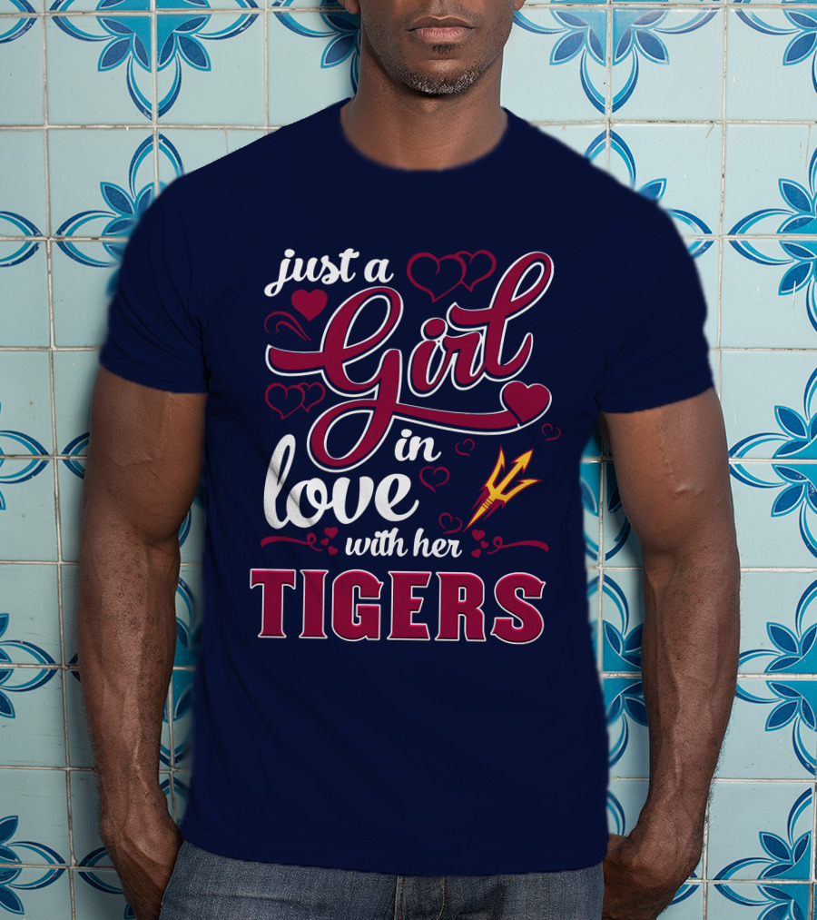 Just A Girl In Love With Her Tigers T-Shirt