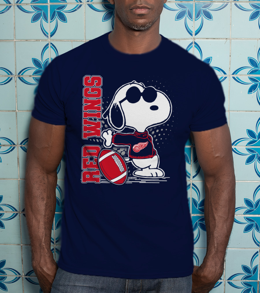 Red Wings Detroit Snoopy Football Peanuts T-Shirt