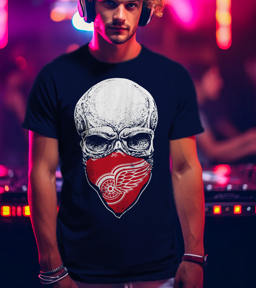 Detroit Redwings Skull Logo Bandana T-Shirt
