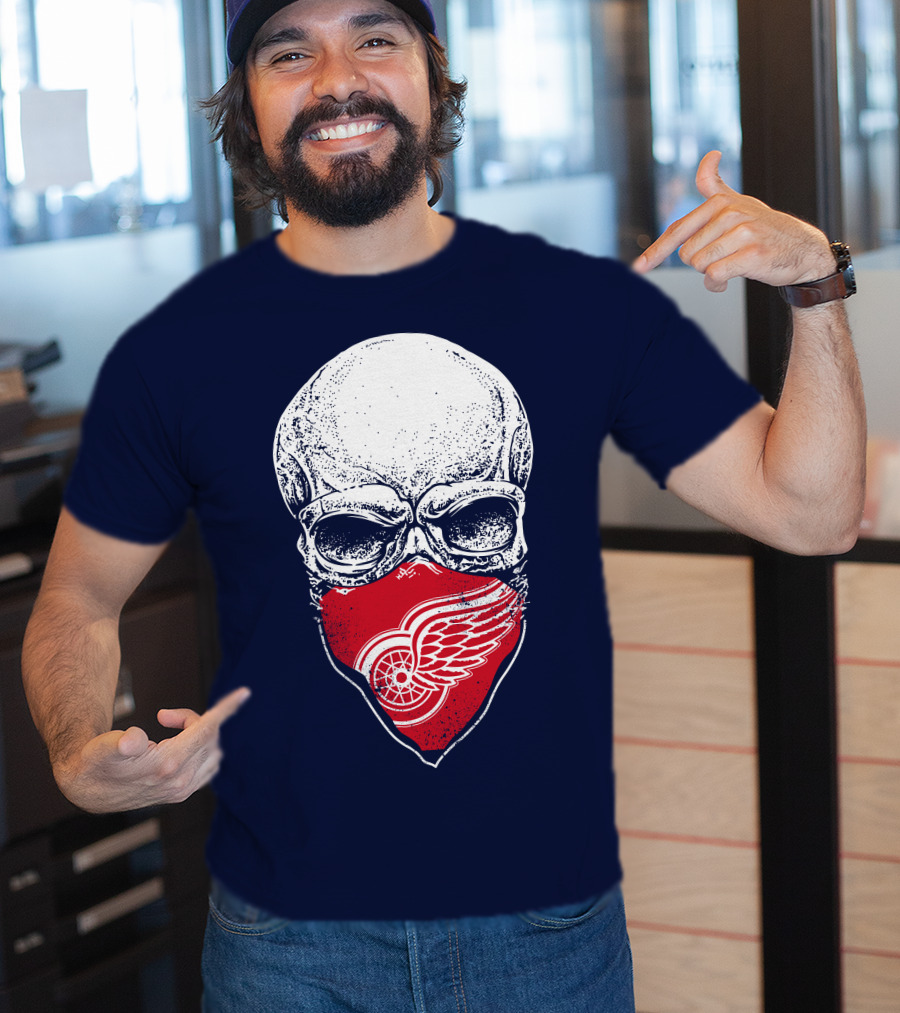 Detroit Redwings Skull Logo Bandana T-Shirt