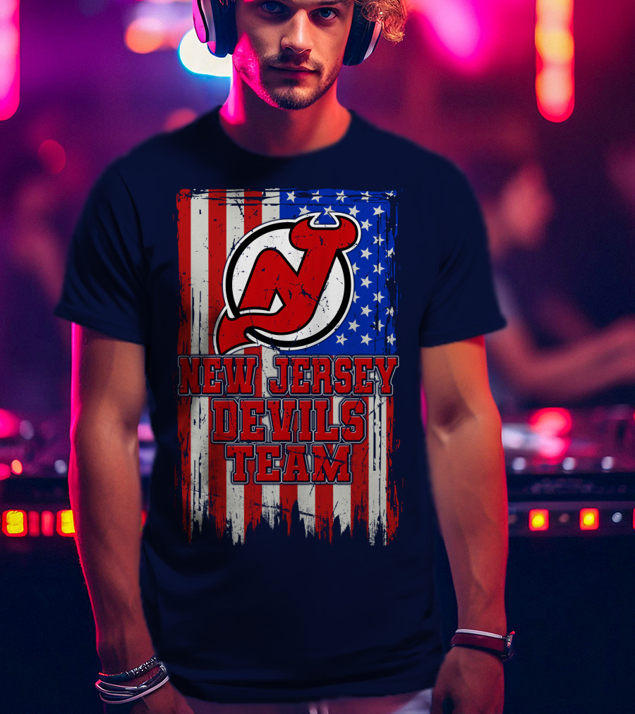 New Jersey Devils Team American Flag T-Shirt
