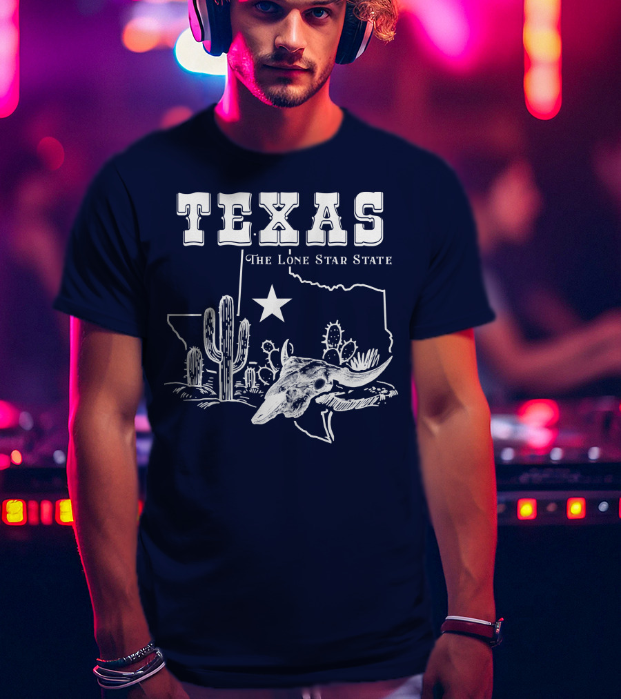 Texas The Lone Star State Map Outline With Cactus And Bull Skull T-Shirt